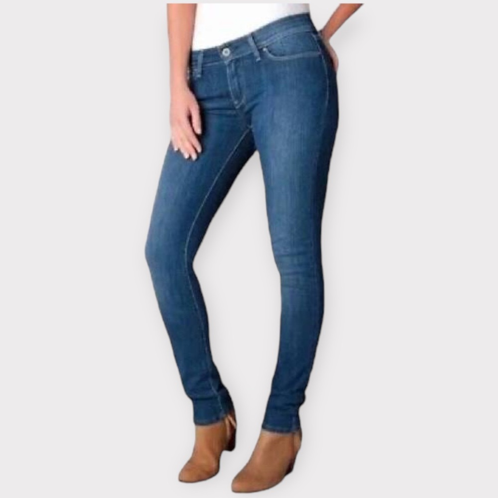 Levi’s - Low Rise Skinny Demi Curve - Mesium Wash - Size 28